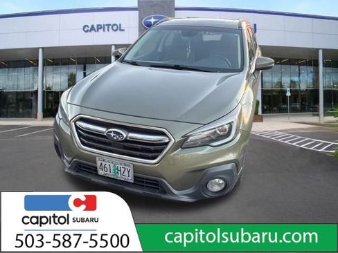 Used 2018 Subaru Outback 3.6R Touring image 4