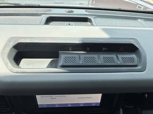 Certified 2023 Ford Bronco Black Diamond AWD/4WD image 28