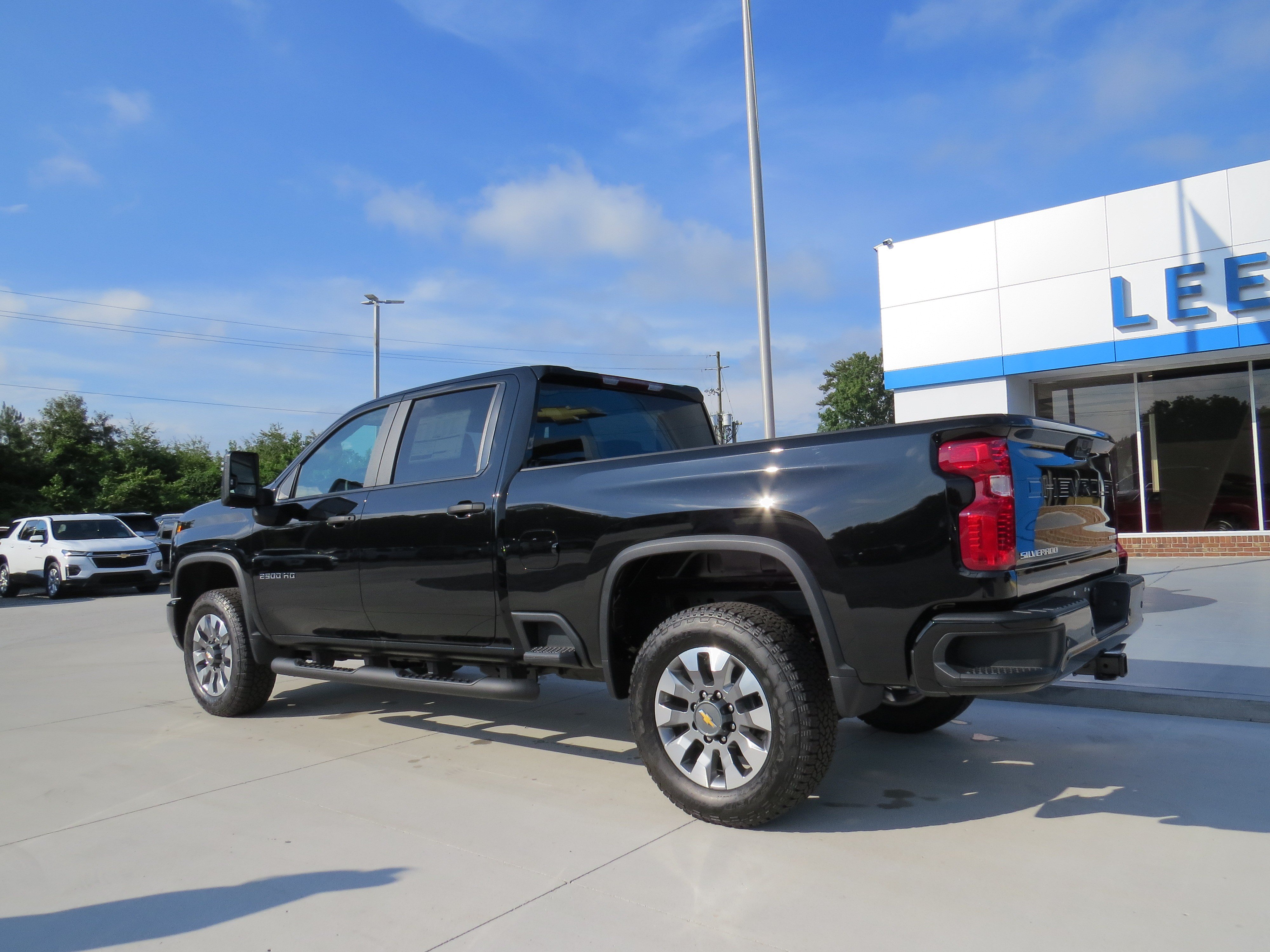 New 2026 Chevrolet Silverado 2500 Custom w/ Custom Value Package AWD/4WD image 3