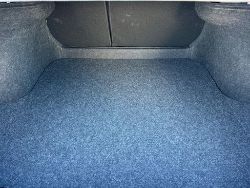 Used 2025 Nissan Sentra S image 17