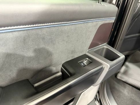 Used 2026 Ford F450 Platinum w/ FX4 Off-Road Package image 19