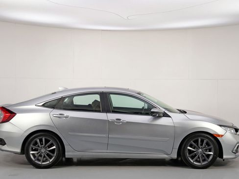 Used 2020 Honda Civic EX image 48