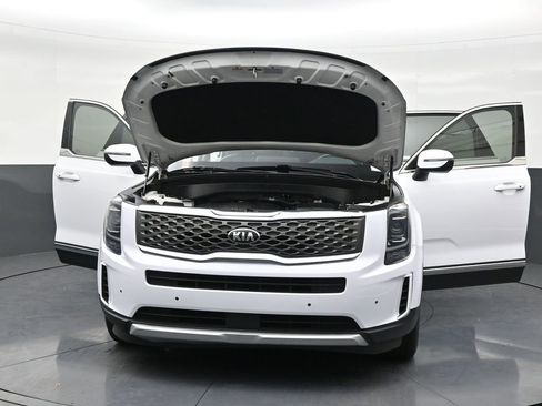 Used 2021 Kia Telluride LX image 34