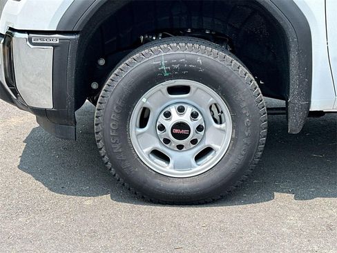 New 2025 GMC Sierra 2500 Pro w/ Convenience Package image 12