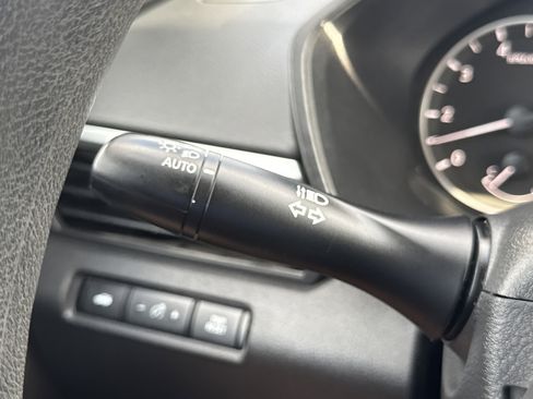 Used 2019 Nissan Altima 2.5 S image 16