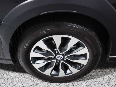 Used 2023 Subaru Outback Limited XT AWD/4WD image 11