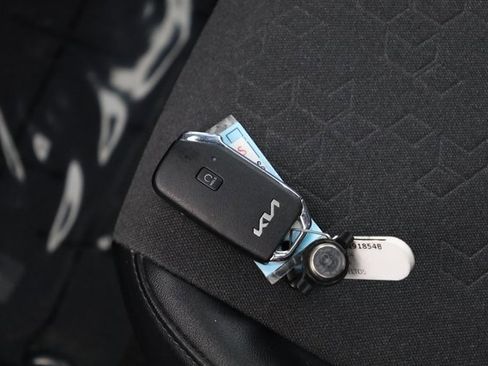 Used 2024 Kia Seltos S image 26