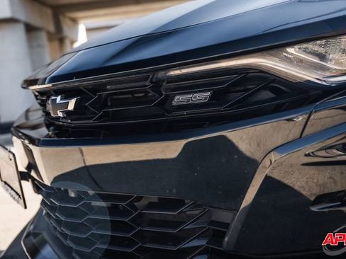 Used 2020 Chevrolet Camaro SS image 24