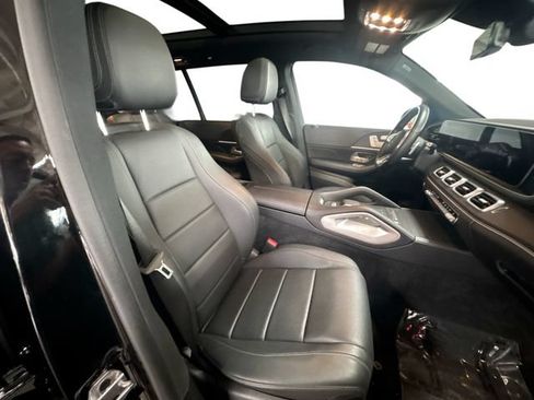 Used 2023 Mercedes-Benz GLS 450 4MATIC w/ AMG Line Exterior image 28