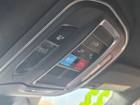 Used 2022 Jeep Grand Cherokee Trailhawk AWD/4WD image 33