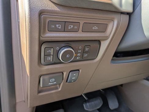 Certified 2024 Ford F150 King Ranch w/ FX4 Off-Road Package AWD/4WD image 18