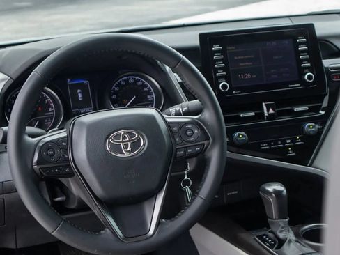 Used 2023 Toyota Camry SE FWD image 26