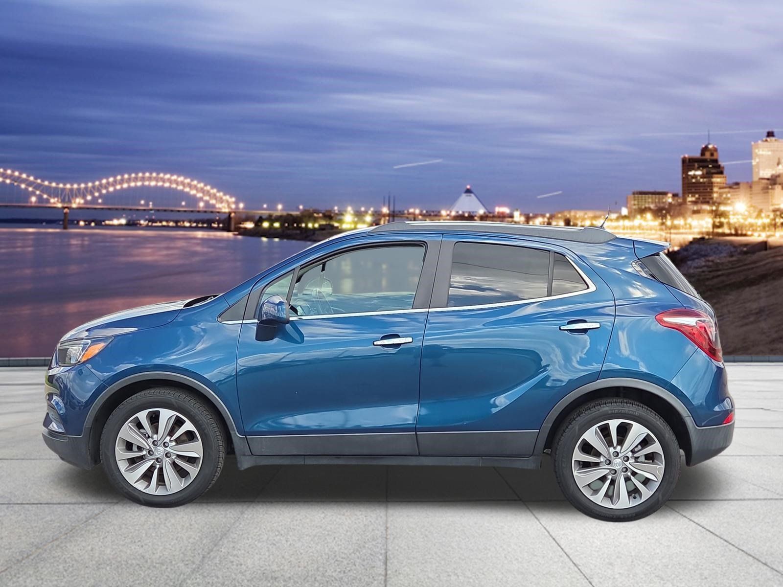 Used 2020 Buick Encore Preferred w/ Safety Package FWD image 2
