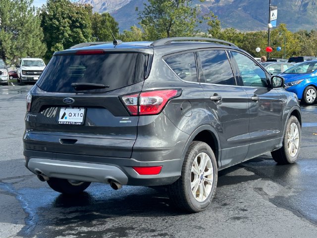 Used 2018 Ford Escape SE AWD/4WD image 3