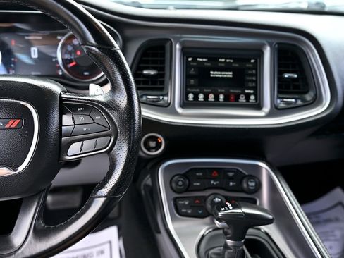 Used 2022 Dodge Challenger GT image 21