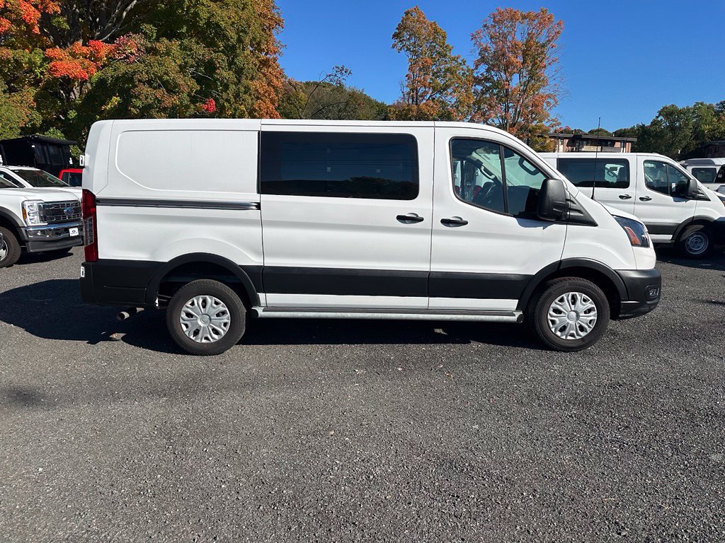 Used 2025 Ford Transit 250 Low Roof w/ Exterior Upgrade Package RWD image 4