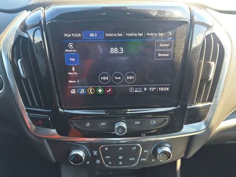 Used 2023 Chevrolet Traverse LT FWD image 12