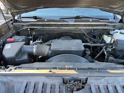 Used 2020 Chevrolet Silverado 2500 LTZ w/ LTZ Convenience Package AWD/4WD image 32