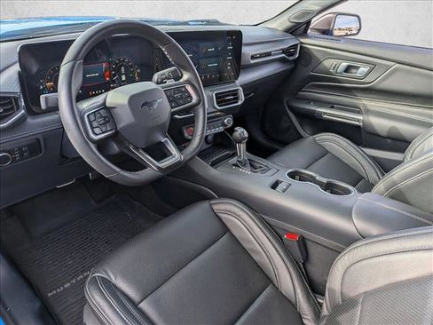 Used 2024 Ford Mustang GT Premium image 9