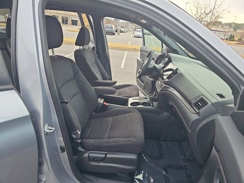 Used 2022 Honda Pilot Sport image 10