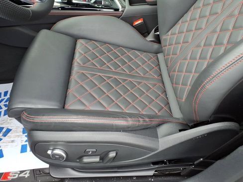 Used 2023 Audi S4 Premium Plus image 15