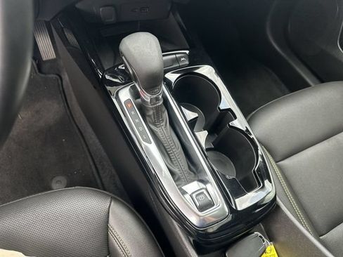 Used 2024 Chevrolet Trax ACTIV w/ Sunroof Package FWD image 23