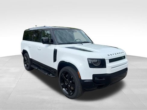 New 2026 Land Rover Defender 130 X-Dynamic SE AWD/4WD image 7