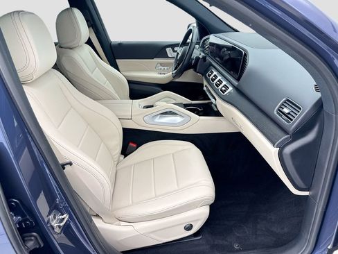 Used 2025 Mercedes-Benz GLE 450e 4MATIC image 19