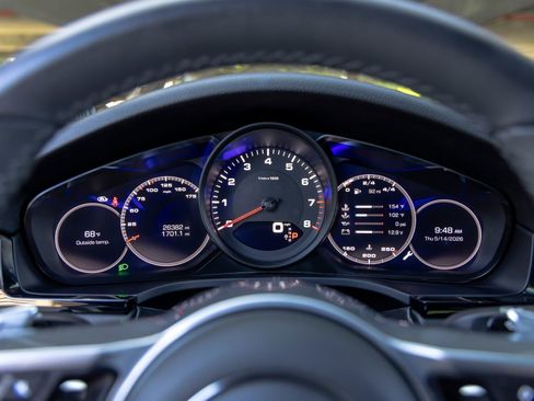 Certified 2021 Porsche Cayenne AWD/4WD image 35