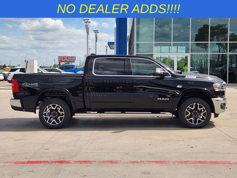 New 2026 RAM 1500 Laramie w/ Off Road Group AWD/4WD image 7