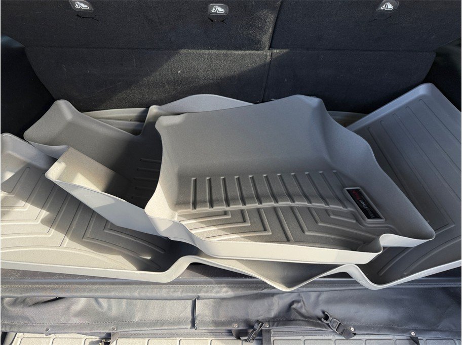Used 2018 Toyota RAV4 XLE FWD image 43