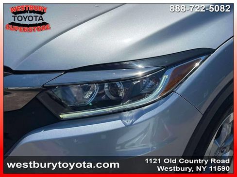 Used 2019 Honda HR-V LX image 12