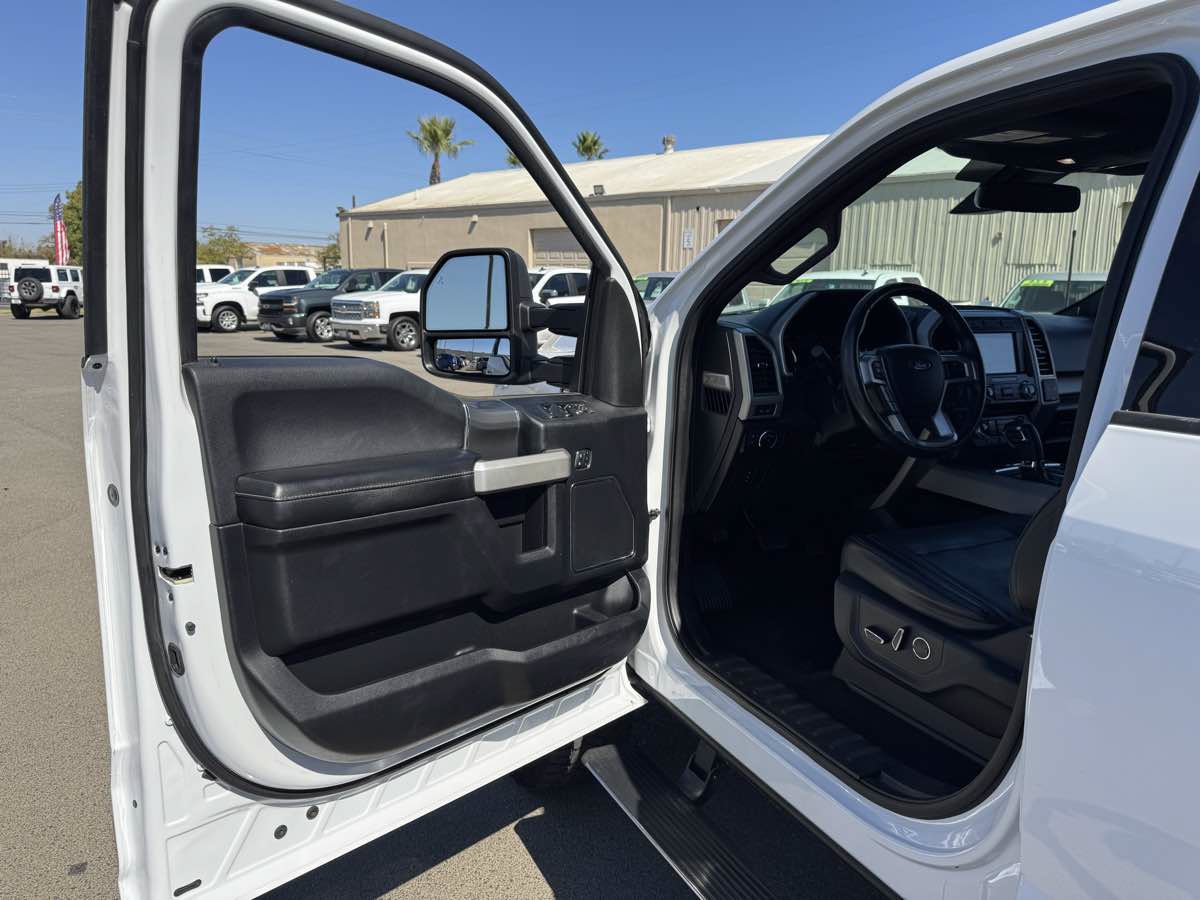 Used 2017 Ford F150 Lariat w/ Equipment Group 502A Luxury AWD/4WD image 24