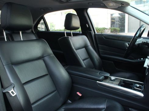Used 2014 Mercedes-Benz E 350 Sedan image 28