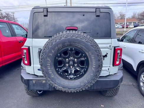 Used 2022 Ford Bronco Wildtrak image 5