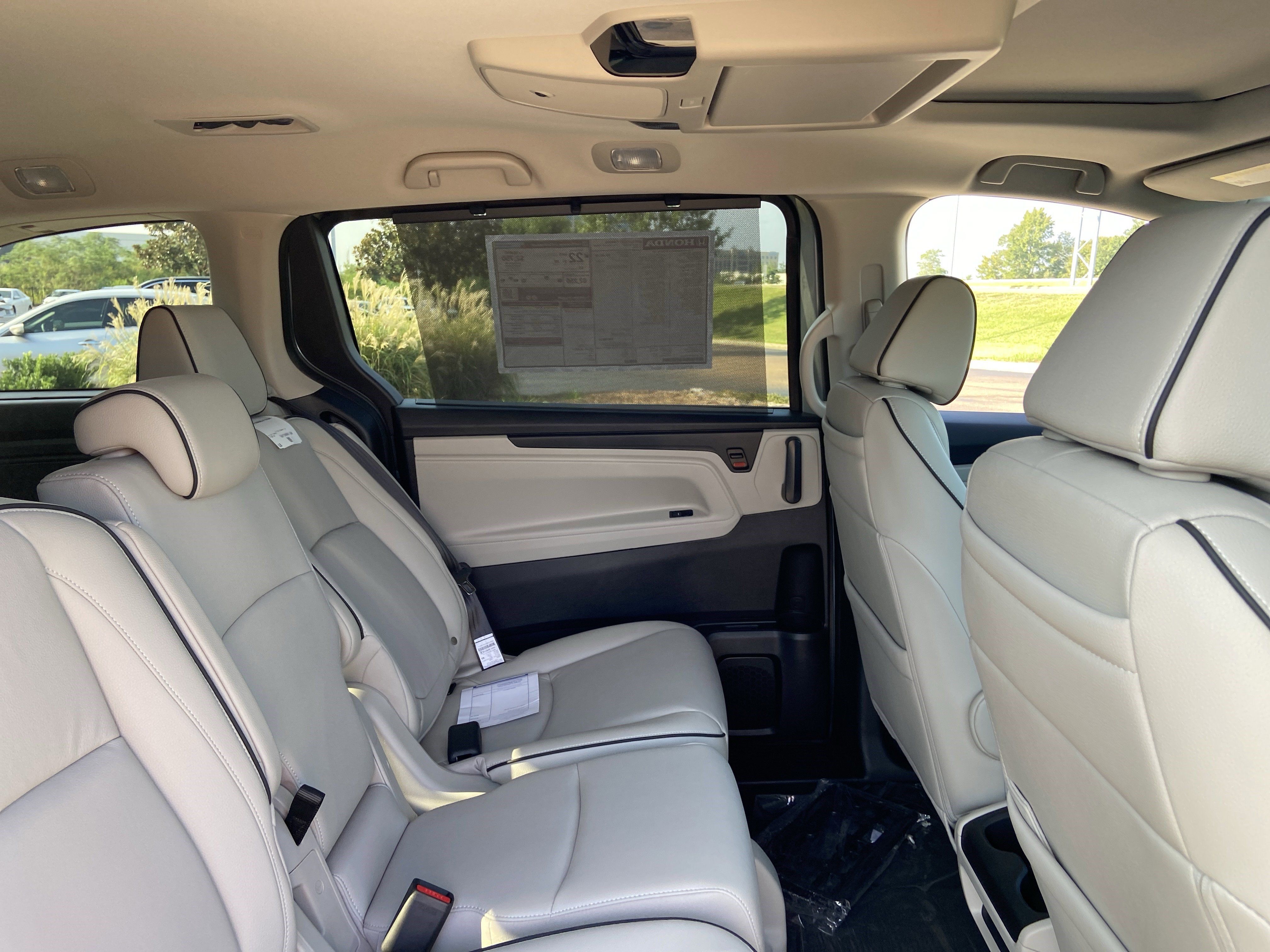 New 2026 Honda Odyssey Touring image 24