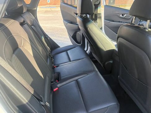 Used 2021 Hyundai Kona Ultimate FWD image 13