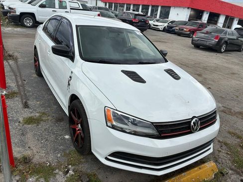 Used 2015 Volkswagen Jetta S FWD image 7