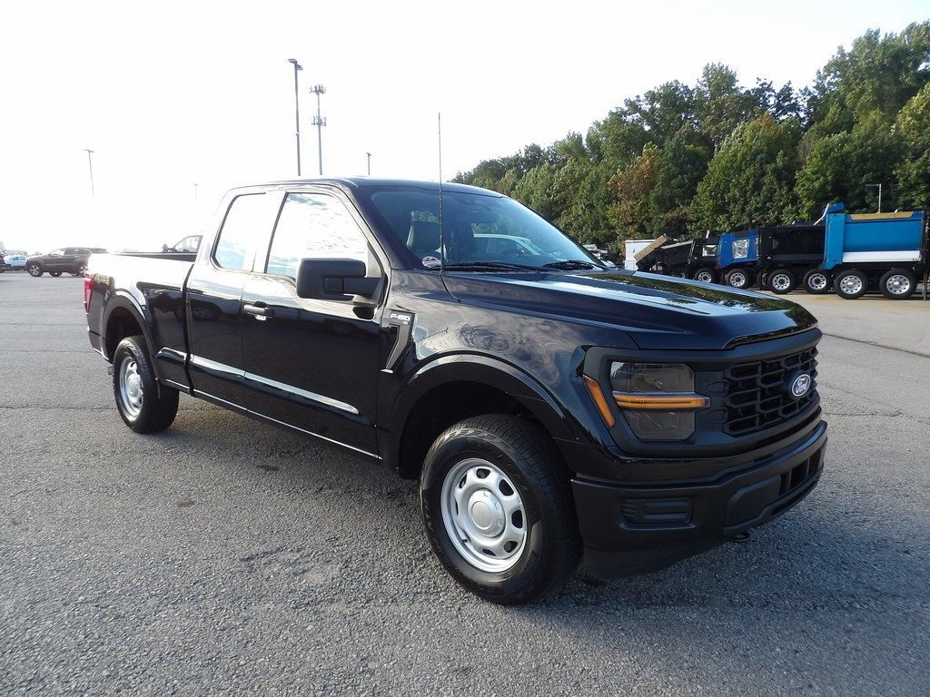 Used 2024 Ford F150 XL AWD/4WD image 9