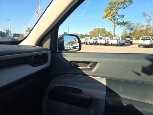 Used 2022 Ford Maverick XLT image 15