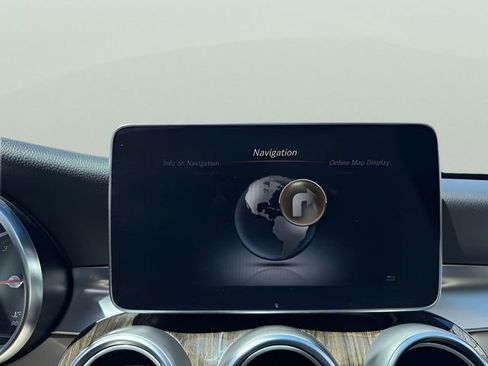 Used 2016 Mercedes-Benz C 300 4MATIC Sedan image 16