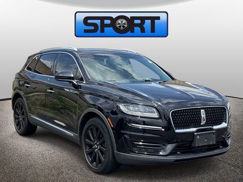 Used 2020 Lincoln Nautilus Reserve w/ Monochromatic Package AWD/4WD image 3