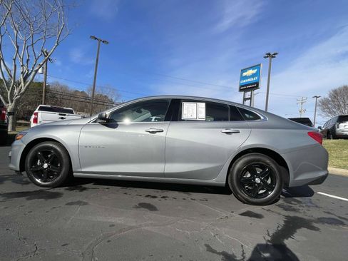 Used 2024 Chevrolet Malibu LT image 8