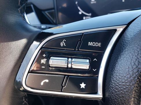 Certified 2024 Kia Seltos S image 28