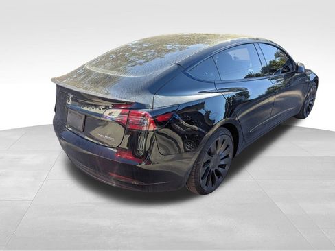 Used 2023 Tesla Model 3 Performance image 2
