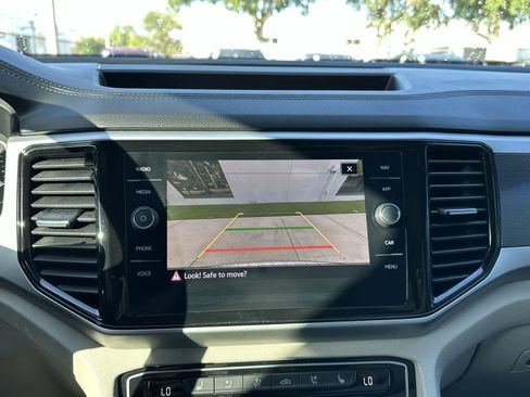 Used 2021 Volkswagen Atlas SEL Premium AWD/4WD image 27