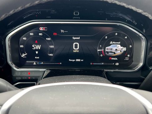 New 2026 GMC Sierra 1500 SLE image 18