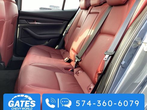 Used 2025 MAZDA MAZDA3 s image 13