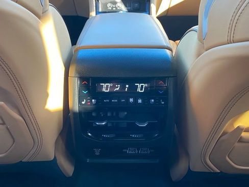 Used 2023 Jeep Grand Cherokee Summit image 39