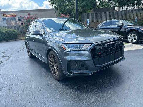 Used 2021 Audi SQ7 Prestige w/ Prestige Package AWD/4WD image 2